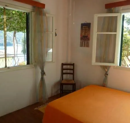بيت للعطل Stefania Houses