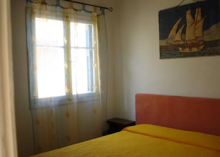 Stefania Houses Sivota