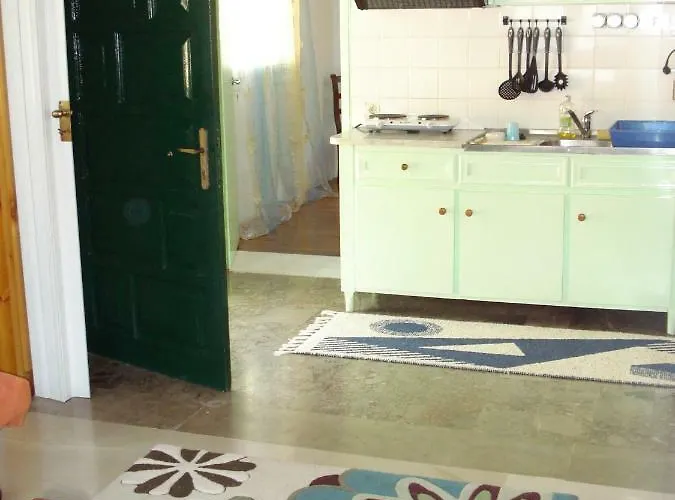 Stefania Houses Sivota