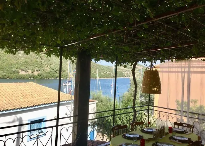 Stefania Houses Sivota